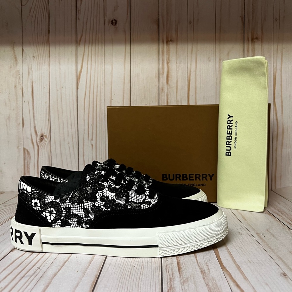 Burberry Skate L Lace Sneaker Black/White 40 / 10
